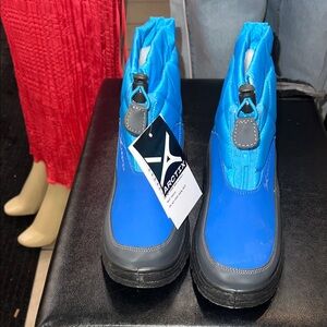 Arctix Kids Vibrant Blue and Charcoal Snow Boots